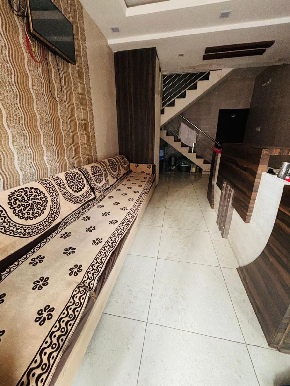 Hotel Shree Nath - 200 Meters From Dwarkadhish Temple ภายนอก รูปภาพ